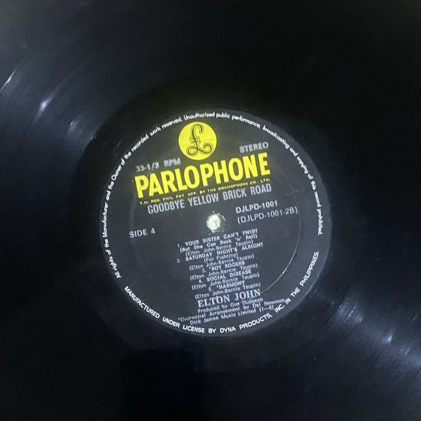 Goodbye Yellow Brick Road — record label, photographed by a RecordScout user